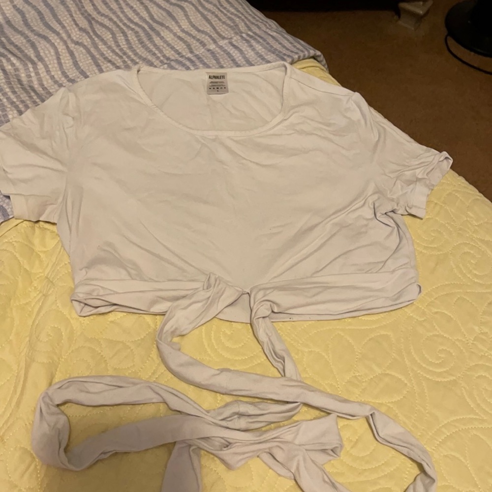 Alphalete tie top